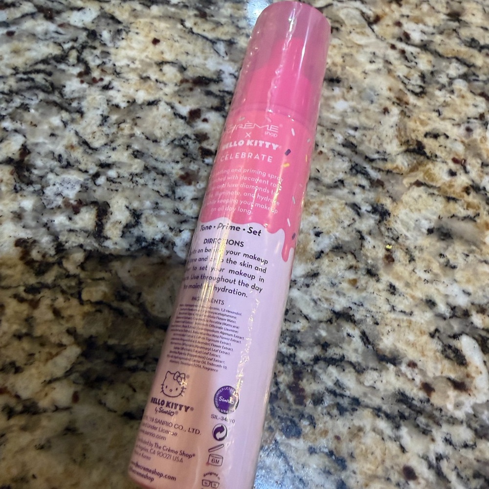 Hello Kitty Setting & Priming Spray - Picture 2 of 2